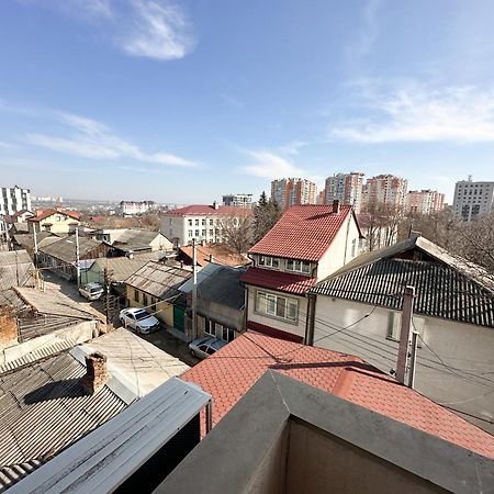 Bright & Quiet 2Room Apartment In City Center Chisinau Exterior photo