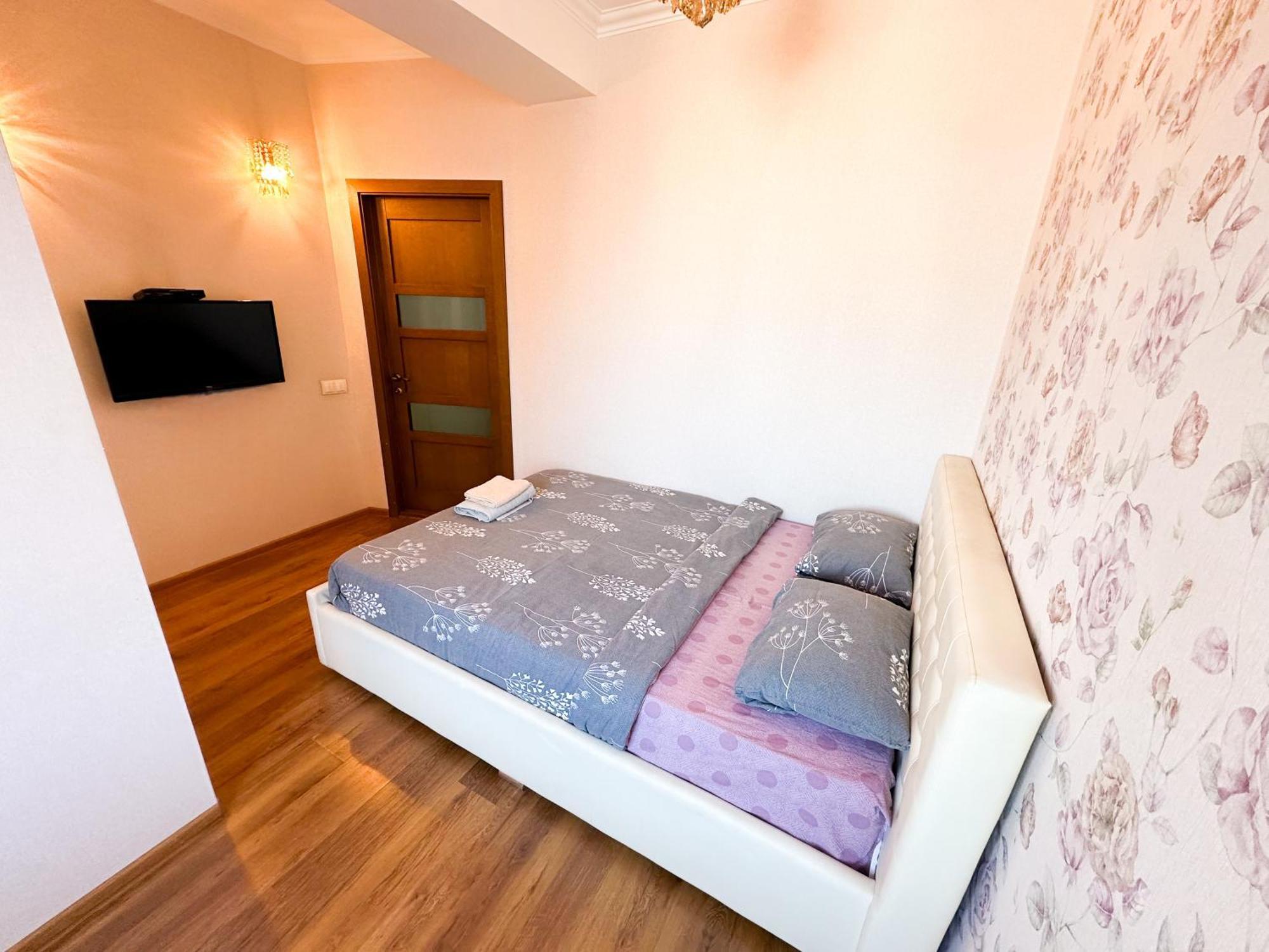 Bright & Quiet 2Room Apartment In City Center Chisinau Exterior photo